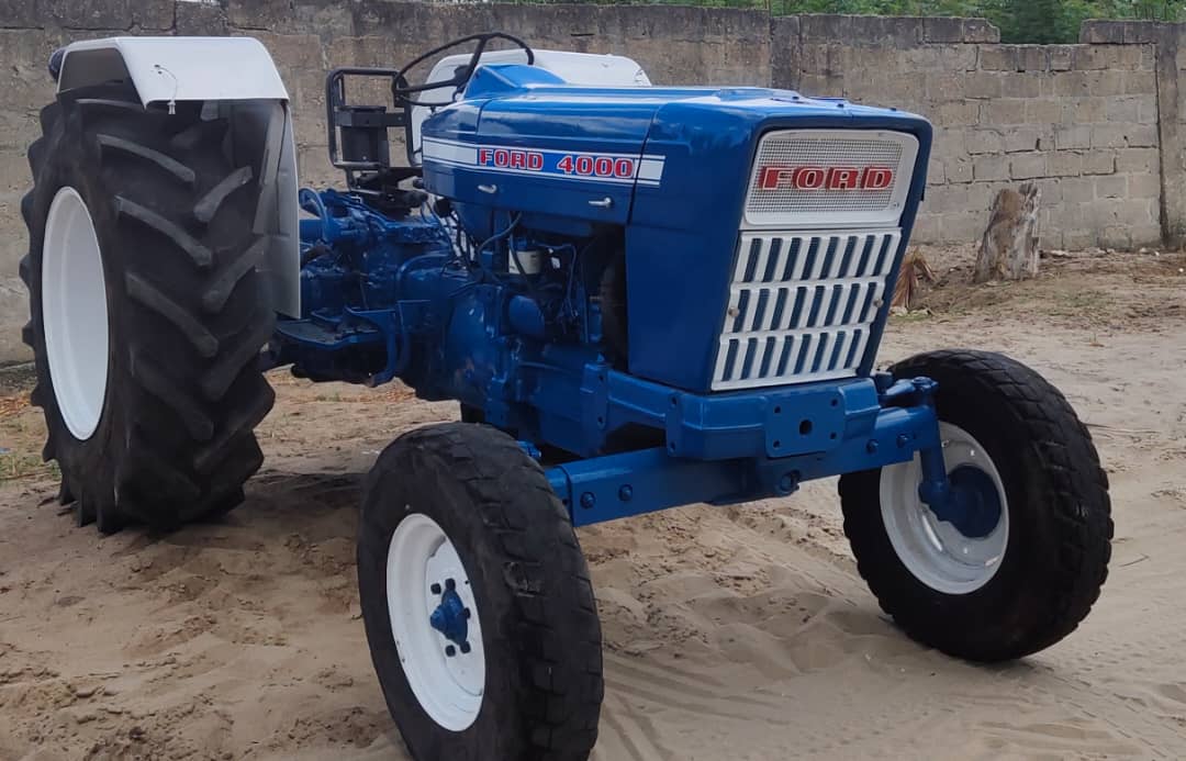 Soluhisho la zana za kilimo Trekta zilizotumikaTrekta za mtumba